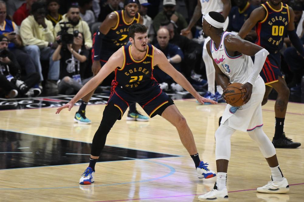 在面对强队 在面对强队