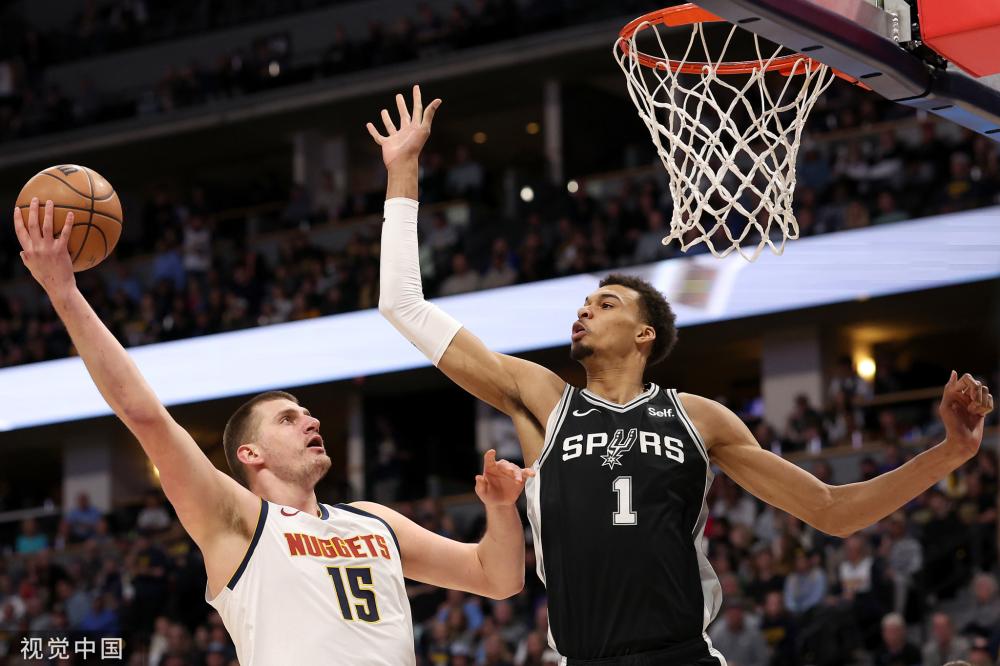 赛表现中的 赛表现中的