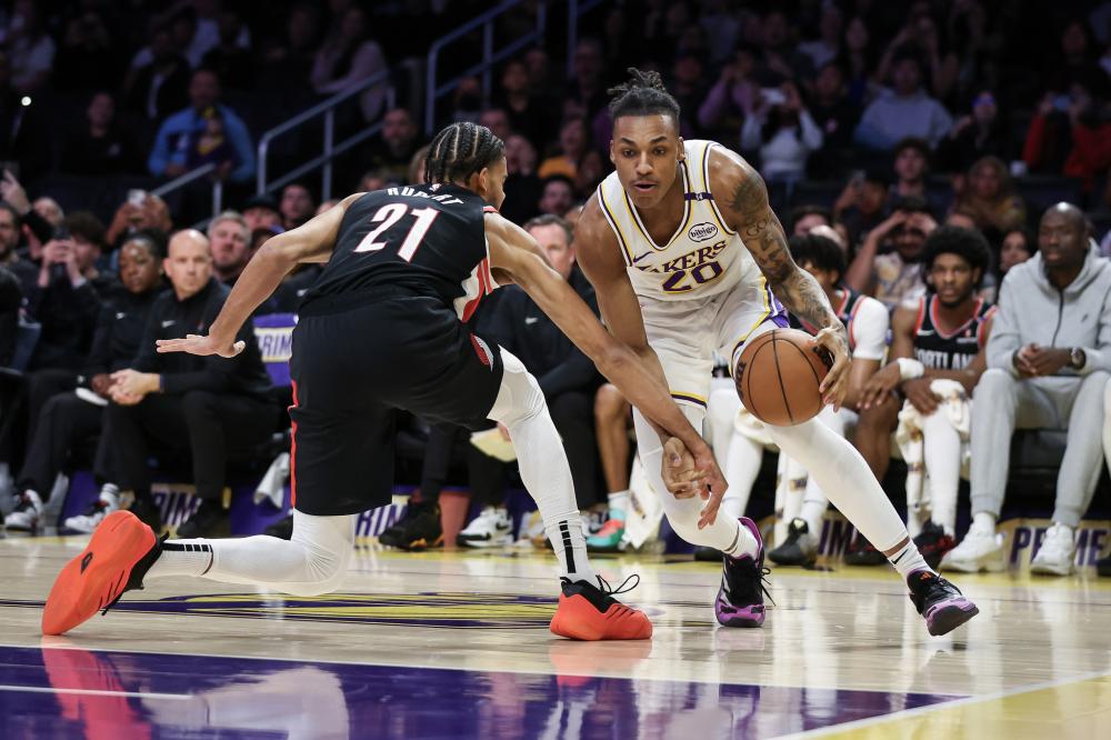 巴斯托尼的 巴斯托尼的